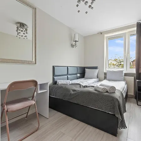 Rentplanet - Mokotowska Warsaw